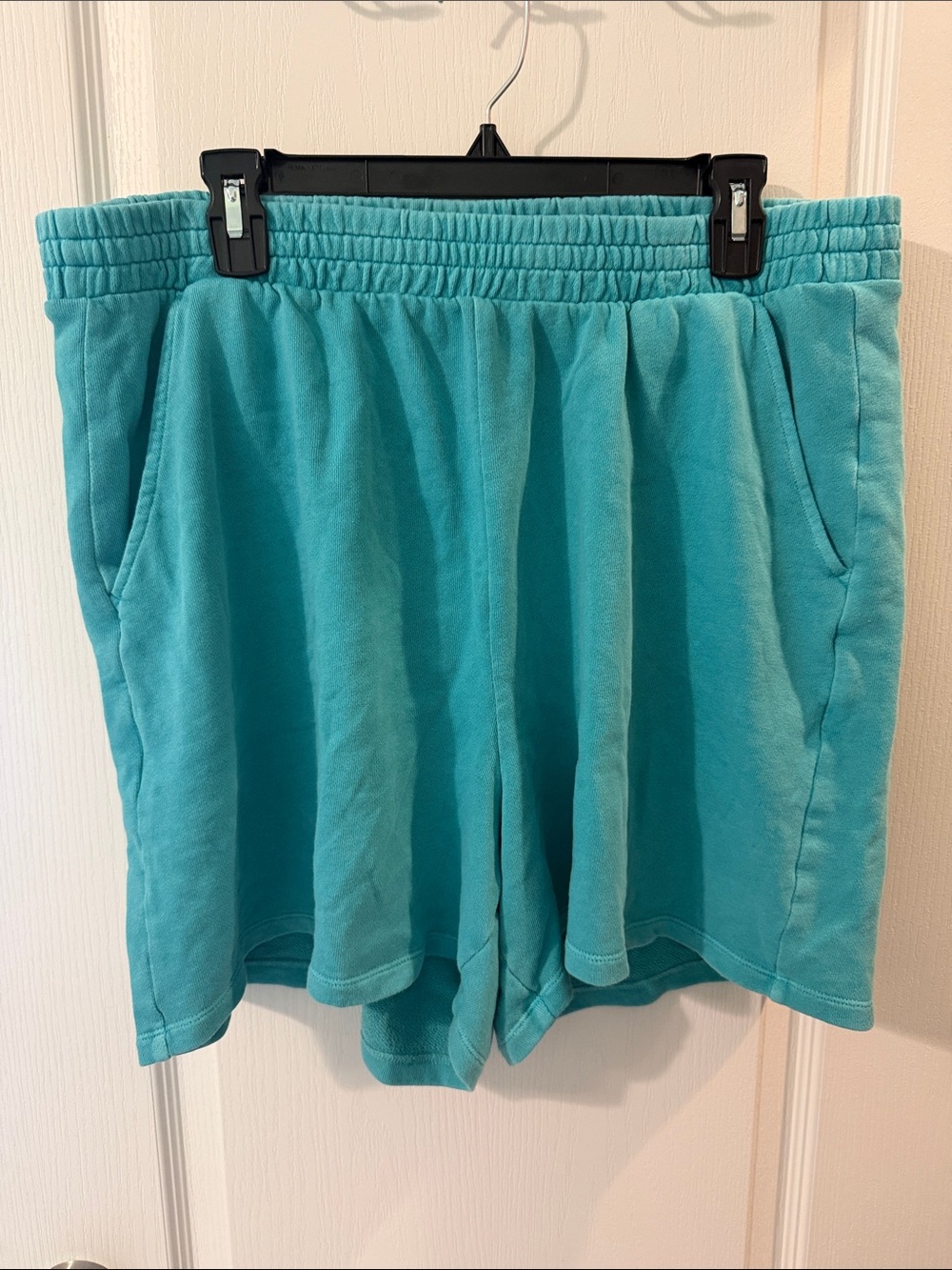Old Navy Teal Pull-On Athletic Shorts